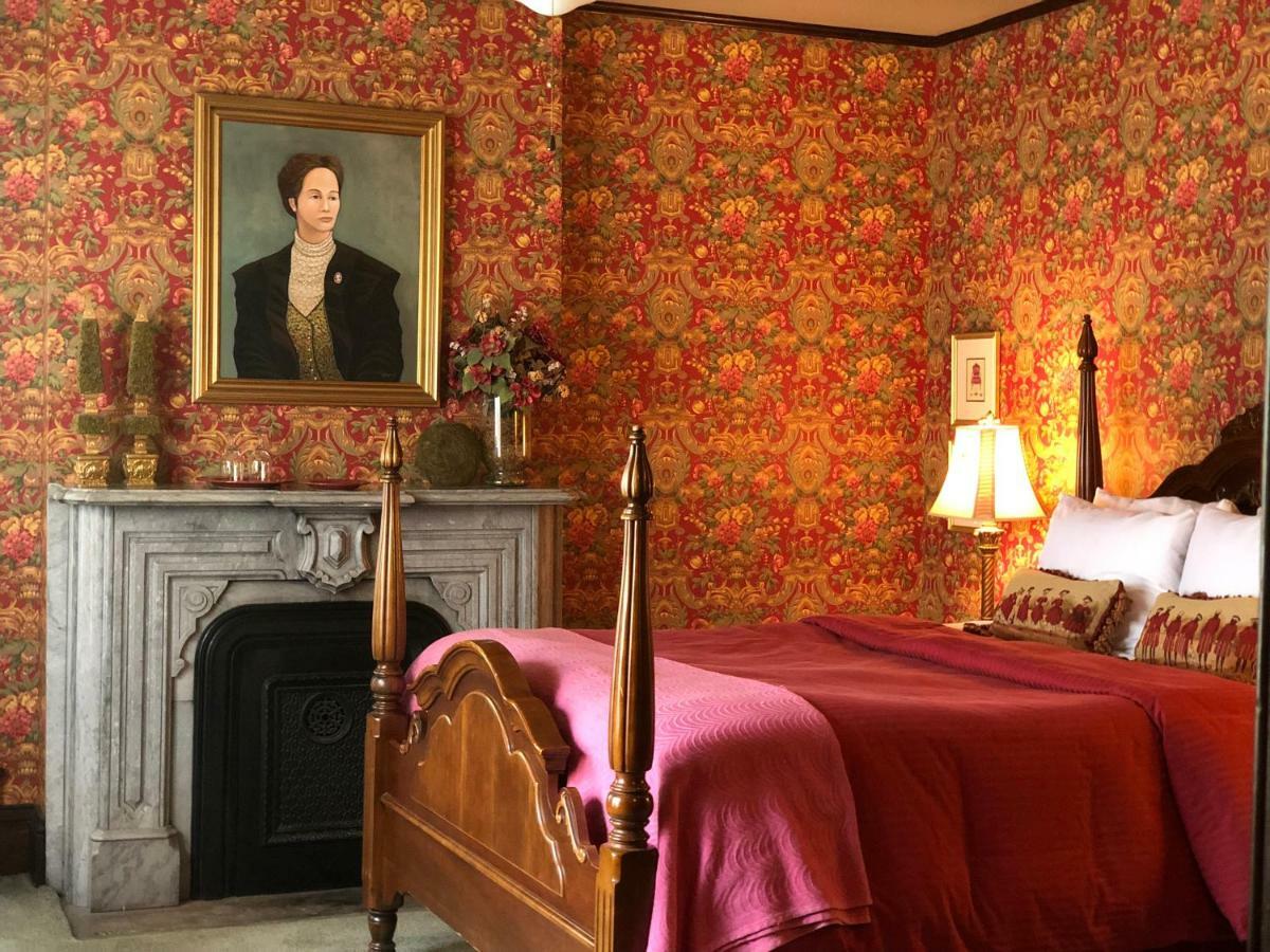 غالينا The Inn At Felt Manor الغرفة الصورة